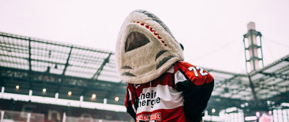 Sharky beim DEL WINTERGAME 2019. 📸 Basti Sevastos.